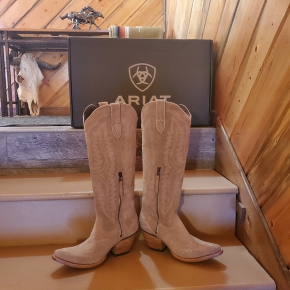 Women's Ariat Casanova Western Boots - Picture 2 of 8